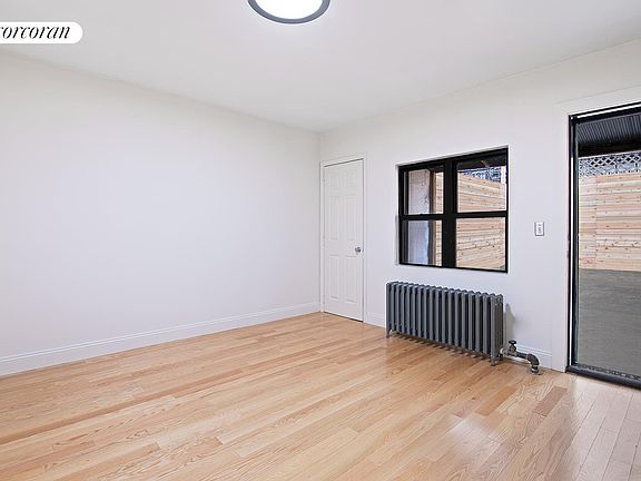 3rd image of 613 W 138th St