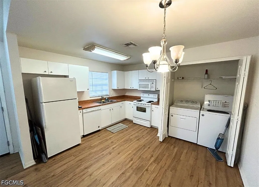 3 bed, 2.0 bath, 1100 sqft, $1,400 — Photo 4