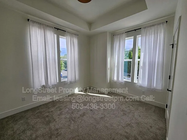 5277 N Oberlin St — Photo 15