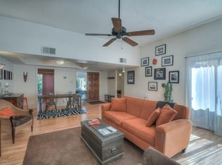 3 Casa Hermosa Dr NE, Albuquerque, NM 87112