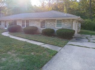 132 Brookdale Dr #A, Jefferson City, MO 65101