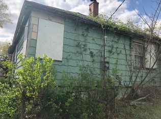 3911 Vineyard Rd, Kansas City, MO 64130