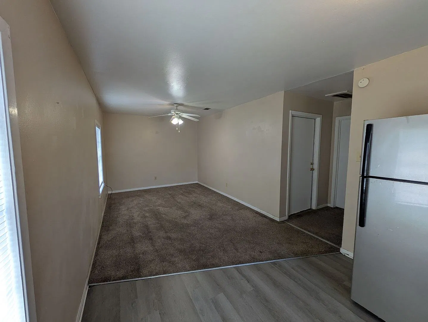 525-527 Campus St — Photo 4