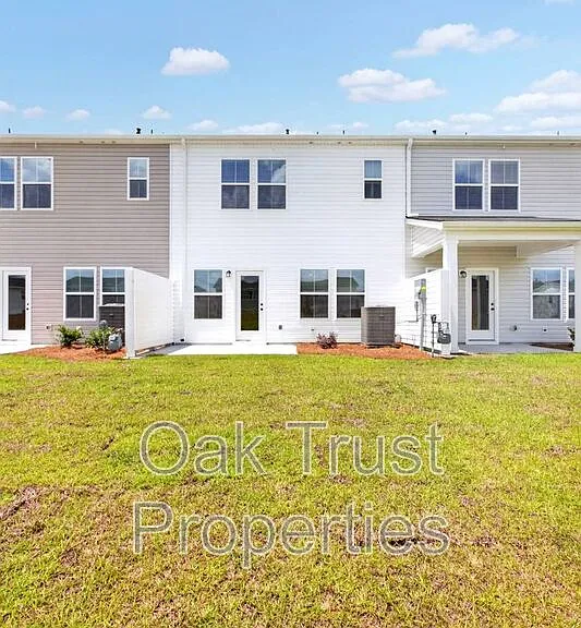 753 Ridgley Dr — Photo 28