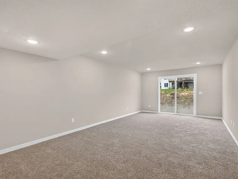 Lexington Park Townhome Rentals — Photo 37