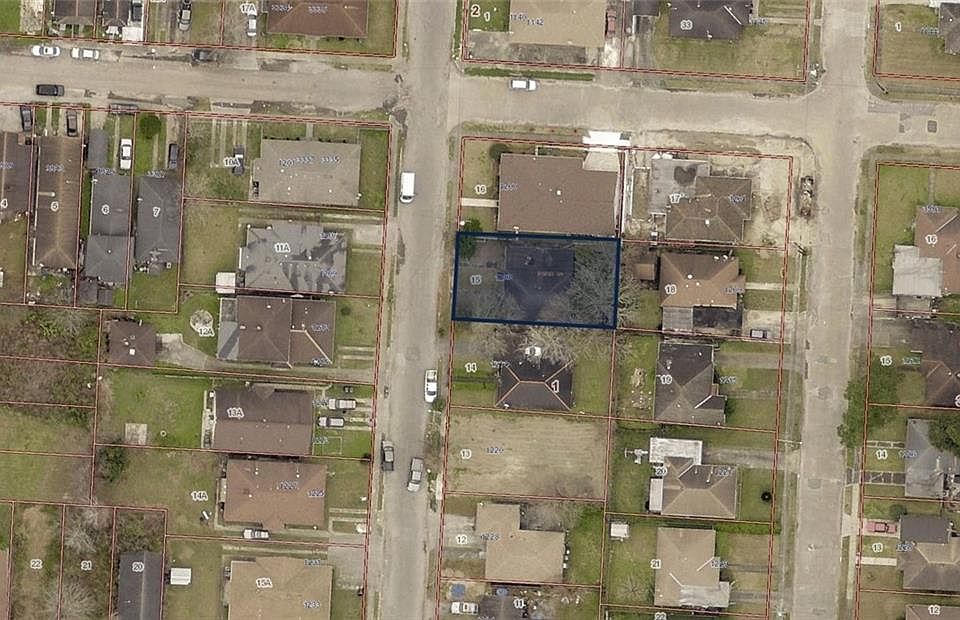 2nd image of 1208 Flanders St