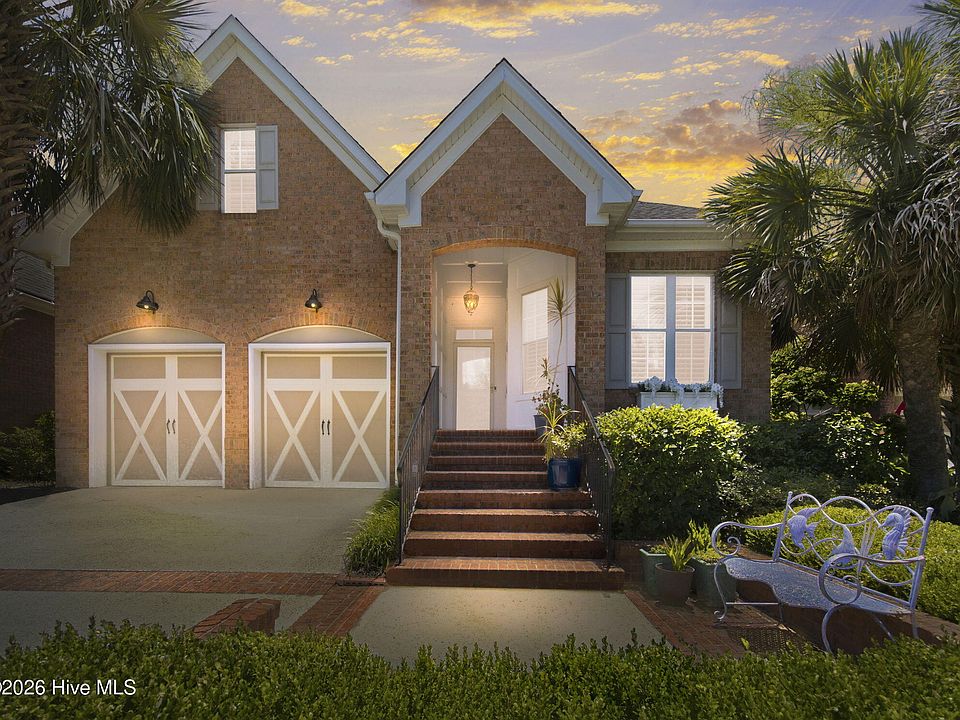 1st image of 652 Belhaven Drive