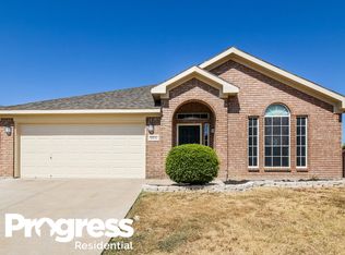 10633 Aransas Dr, Fort Worth, TX 76131