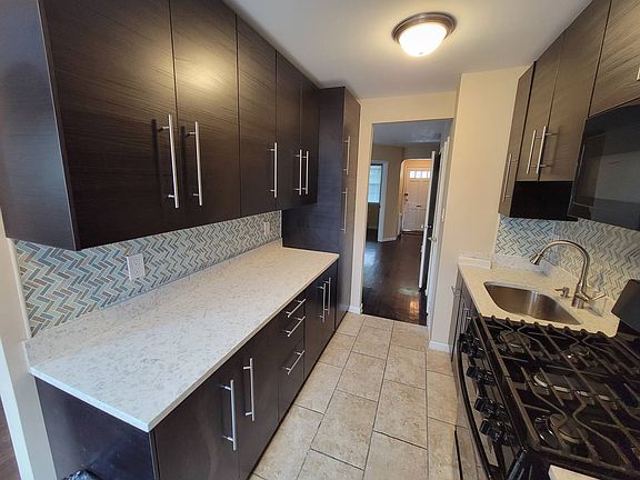 2nd image of 5623 Fillmore Ave
