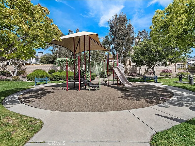 27672 Daisyfield Dr — Photo 28