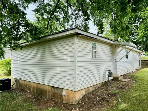 12 S Franklin St, Florence, AL 35630