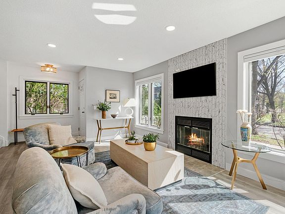 4th image of 4354 Chowen Ave S