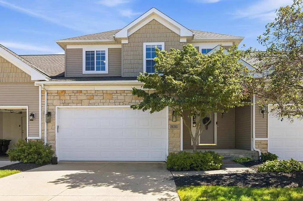29393 Hummingbird Cir — Photo 1