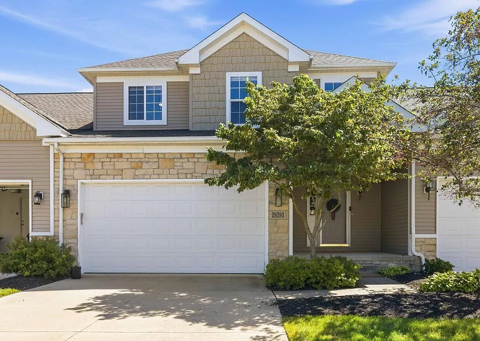29393 Hummingbird Cir