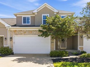 29393 Hummingbird Cir, Westlake, OH 44145