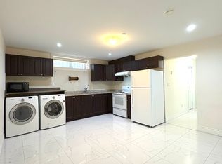 7450 Humm St #7452, Vancouver, BC V5P4B8