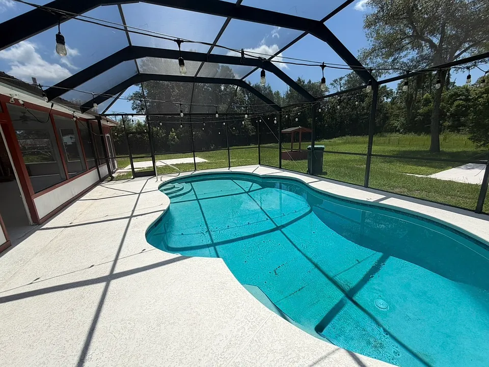 10102 Arnold Rd