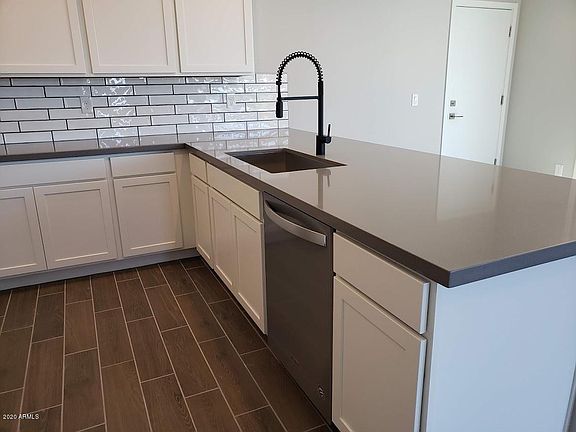 5th image of 25433 N 20th Ave