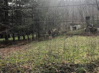 515 Lick Branch Rd, Charleston, WV 25312