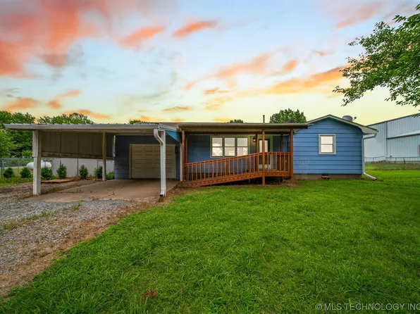 206 N Coal St, Chouteau, OK 74337