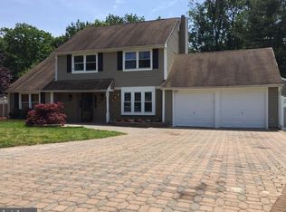 122 Franklin Dr, Mullica Hill, NJ 08062