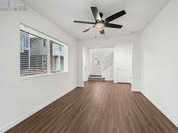 4th image of 5733 Thurless Ln