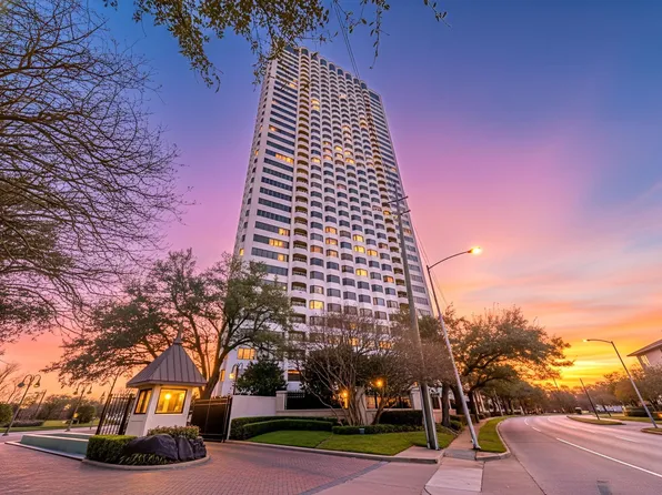 2001 Holcombe Blvd Unit 803, Houston, TX 77030