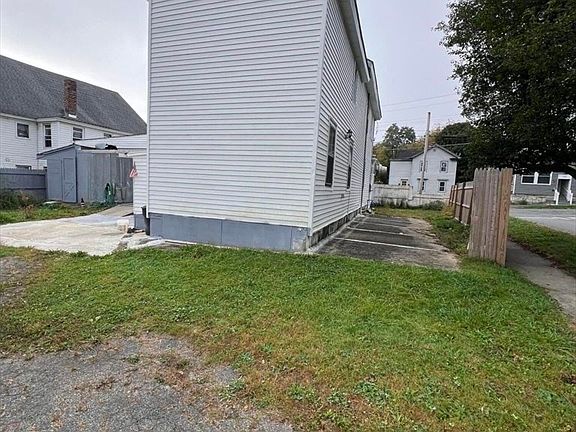 2nd image of 334 Columbus Ave