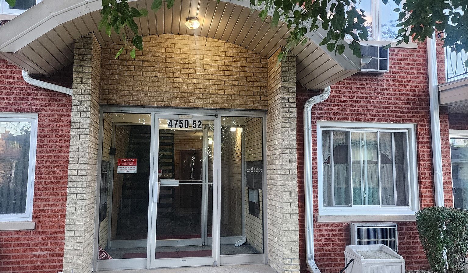 Undisclosed Address), Oak Lawn, IL 60453 | Zillow