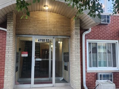 (Undisclosed Address), Oak Lawn, IL, 60453