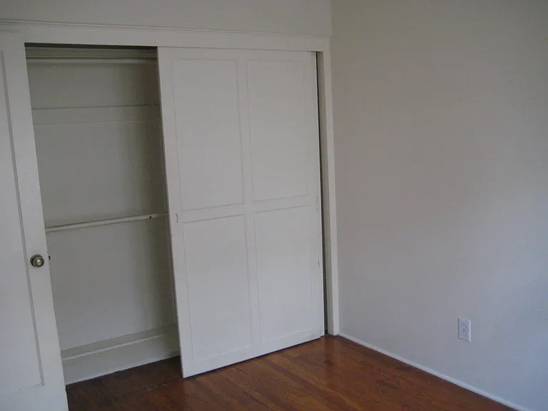 1861 Reed Ave — Photo 17