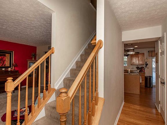 5th image of 1594 Haworth Ct