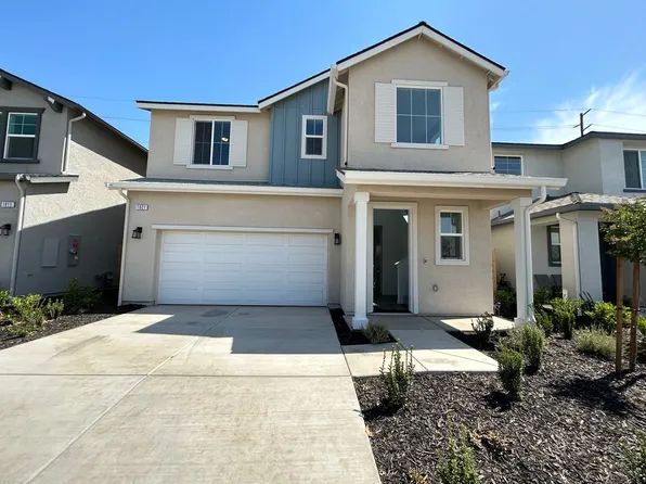 1021 W Payson Ave, Visalia, CA 93291