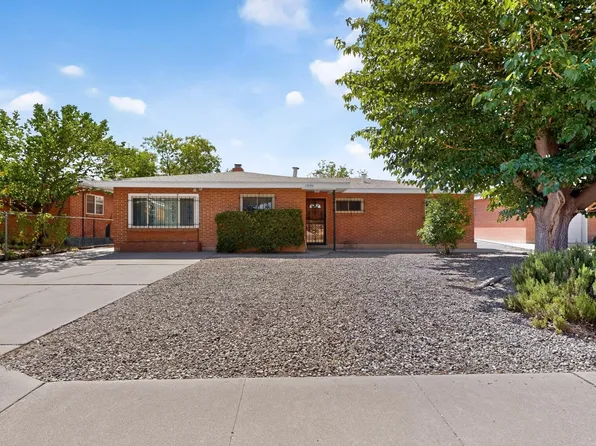 1809 Cornell Dr SE, Albuquerque, NM 87106