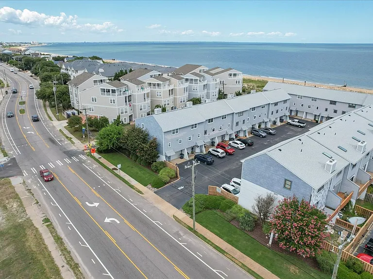 2100 E Ocean View Ave #20 — Photo 41