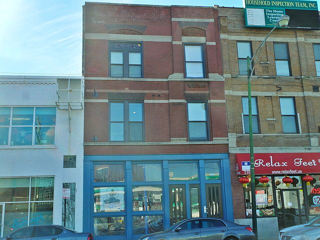 1st image of 2350 N Clybourn Ave #2