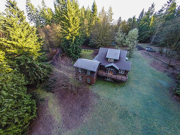 5th image of 13965 Hidden Heights Ln NE