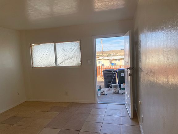 5th image of 1422 Mesa Dr