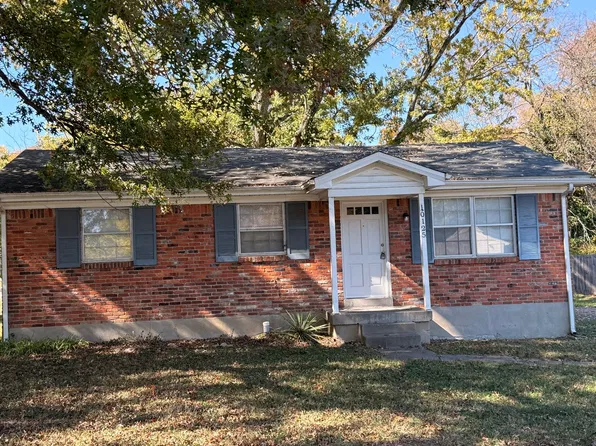 10125 Rolling Stone Dr, Louisville, KY 40229