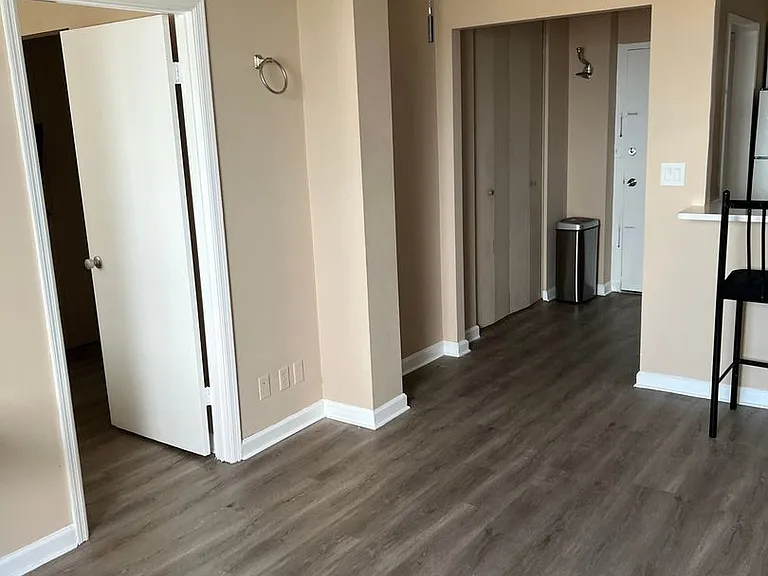 215 Piedmont Ave NE #1805 — Photo 6