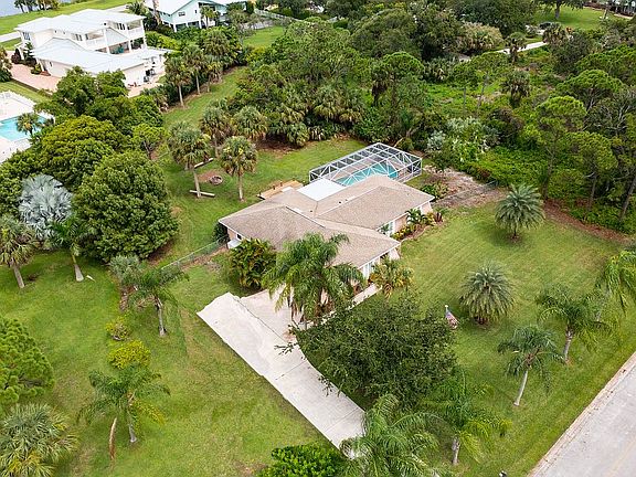 3rd image of 3450 Coquina Ter