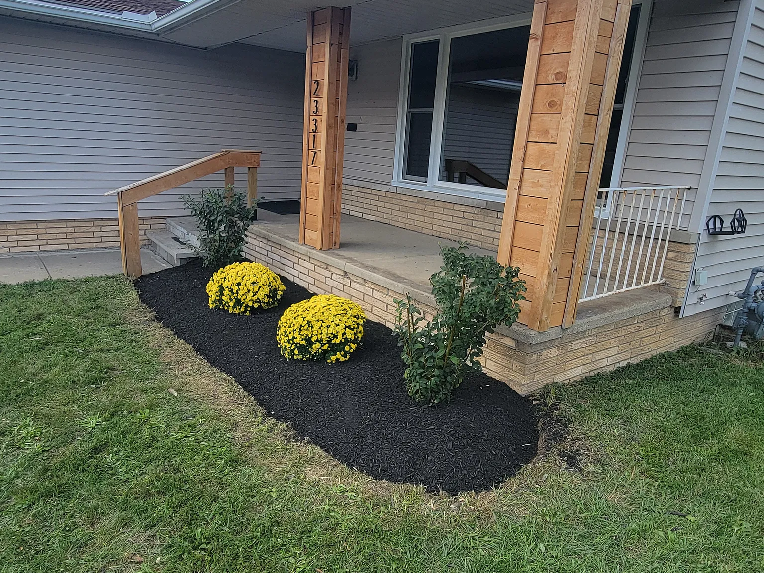 3 bed, 2.5 bath, 1320 sqft, $1,600 — Photo 4