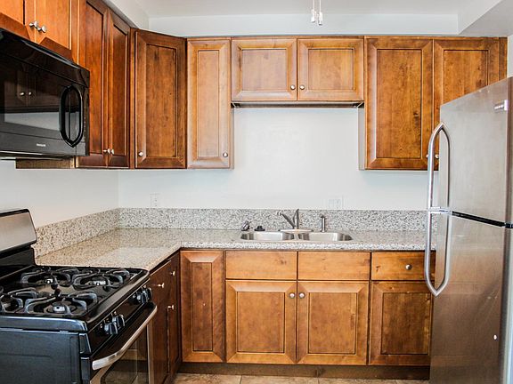 2nd image of 4088 51st St APT D