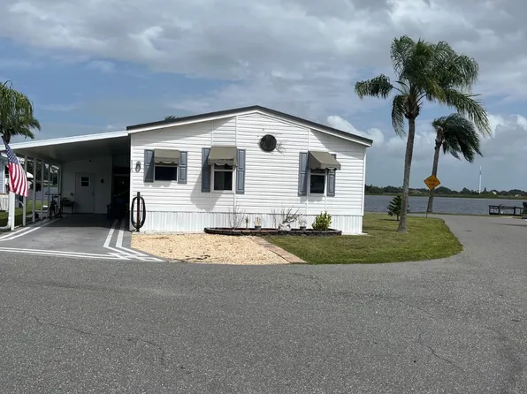 115 Pineapple Dr, Winter Haven, FL 33884