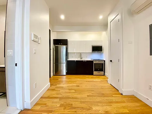 Rented by Doorway NYC, LLC | media 1