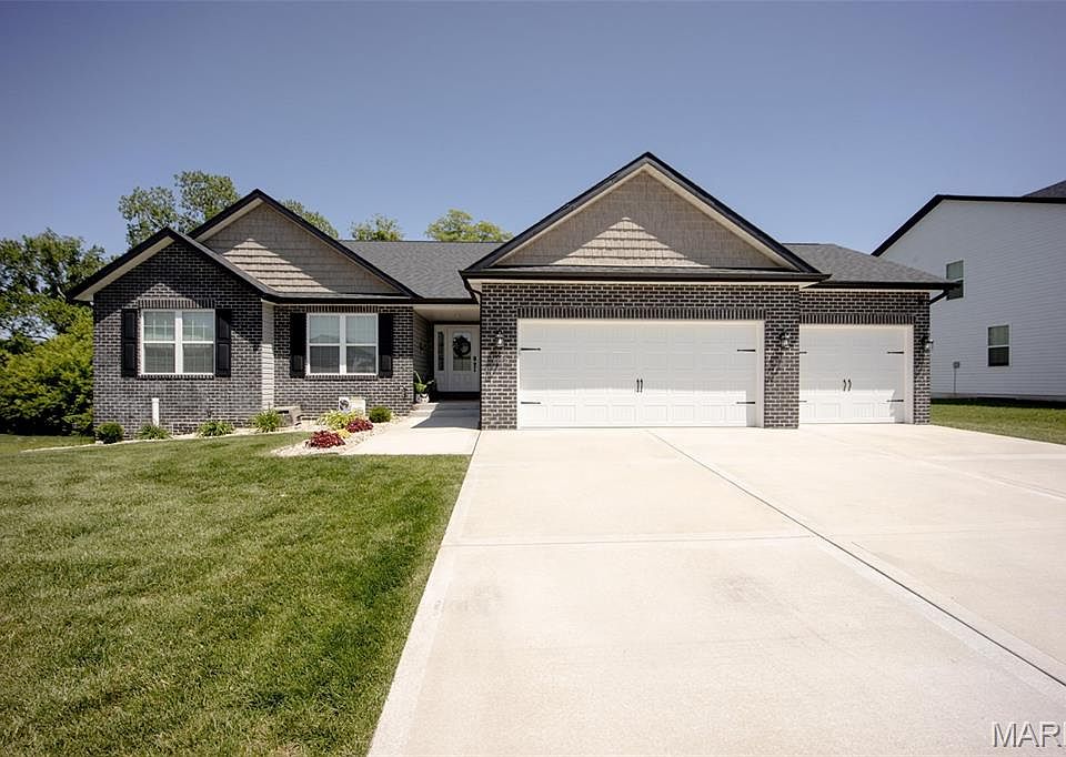 1st image of 6992 Milburn Estates Dr