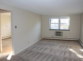 151 Concord St APT 25, Newton, MA 02462