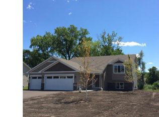 768 NE 102nd Ave NE, Blaine, MN 55434