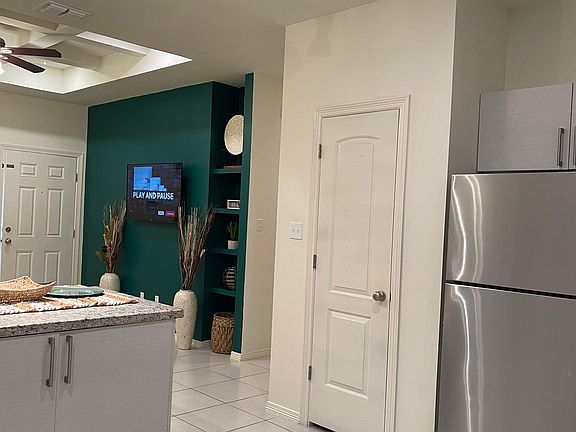 5th image of 3905 Paola St APT 1