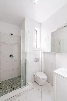 Rented by REAL New York | media 16